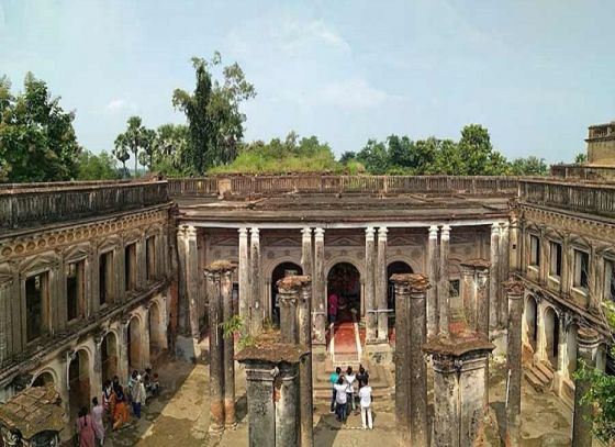 Durga Puja at Raipur's Historic Zamindar House: Unveiling the Legacy