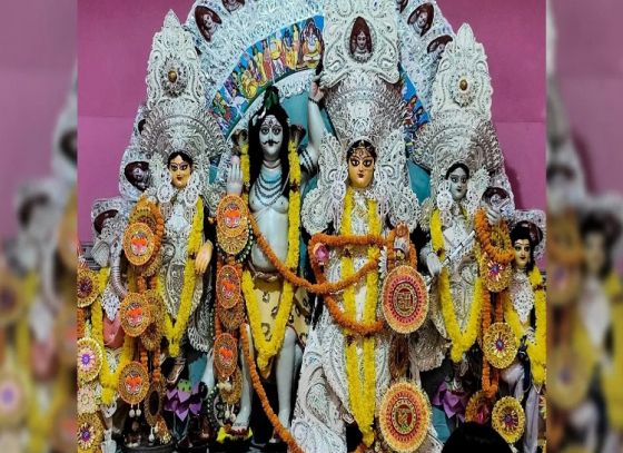 Unveiling The Ancient Story Of Durga Puja in Bardhhaman’s 'Nag Paribar'