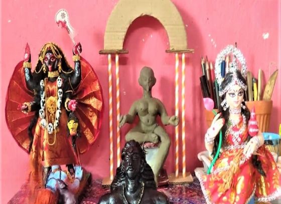 Prashant Kumar Prasad: Crafting Miniature Deities With Devotion Leaving Everyone In Awe!