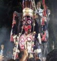 Chanchal's Centuries-Old Tradition: 'Kali Dour’ Competition Enchants Malda Before Immersion!