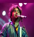 Arijit Singh’s Emotional Moment in Nepal: Capturing a Glimpse of His Mother Amidst the Music