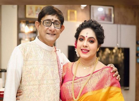 Kanchan Mallick and Shreemoyee Chottoraj Celebrate Rasjatra Together, Tolly Stars Were Invited At Their Home