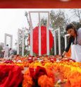 ভাষাকে জ্যান্ত রাখতে আর কত নমনীয় হবে বাঙালি?
