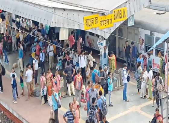 Commuters Face Disruption As Train Services Interrupt On Howrah-Bandel Route During Morning Rush Hour