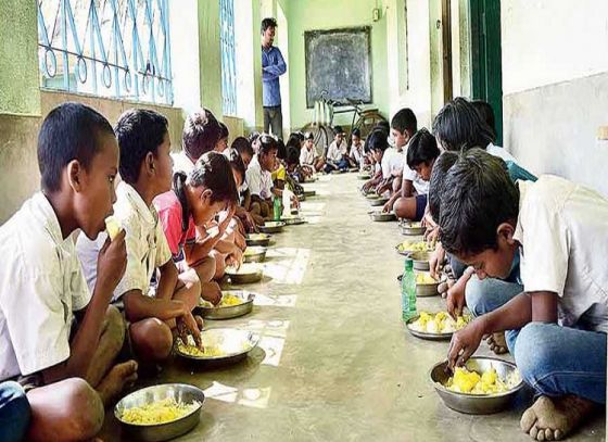 Schools Are Using Raw Mangoes, Bitter Gourd, And Fruits From Their Own Trees In Mid-Day Meals For Students