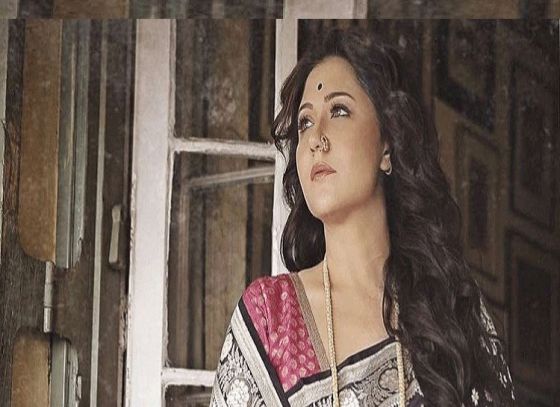 বিপদে পড়েছেন স্বস্তিকা মুখোপাধ্যায়, সাবধানও করল সকলকে! হঠাৎ কি বিপদ হল অভিনেত্রীর?