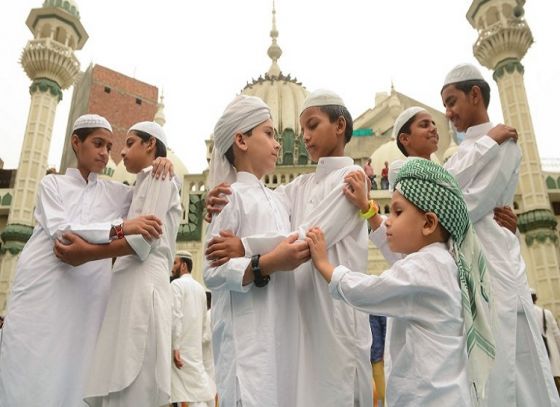 Countdown Begins For Eid-ul-Fitr Celebration, On Which Date Will The Moon Rise?