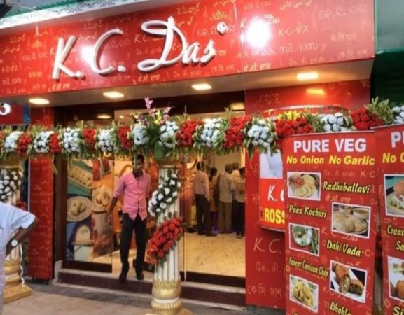 K.C. DAS SWEET SHOP: Kolkata Municipal Corporation Collects Sweet Samples From K.C. Das Amid Controversy