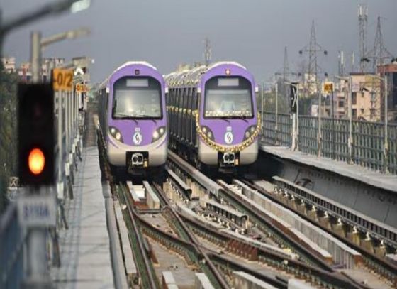 Kolkata Metro: বৃহস্পতিবার সকাল সকাল ভোগান্তির মুখে পড়তে হয় মেট্রো যাত্রীদের! কী হয়েছিল?