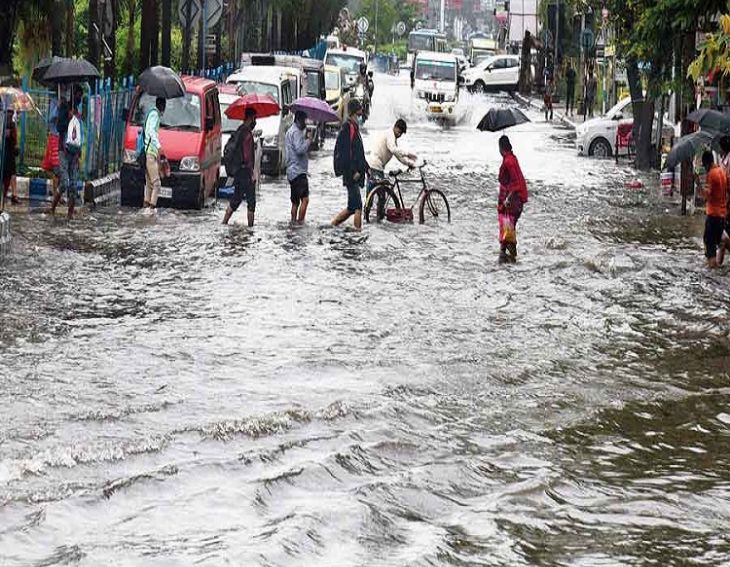 Remal Cyclone: Kolkata Residents Face Havoc On Monday!
