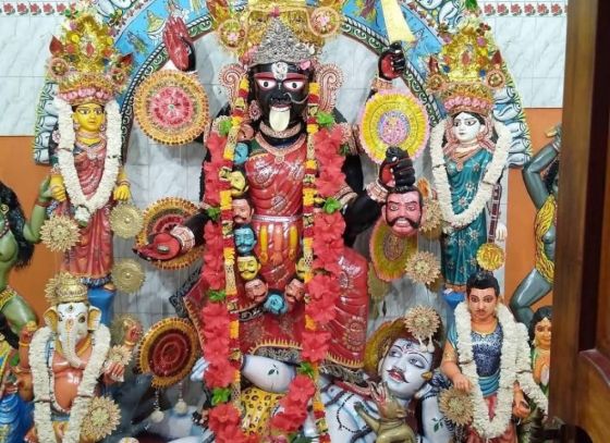 কালী কথা: সপরিবারে পূজিতা হন খুঁড়িগাছির ডাকাতে কালী