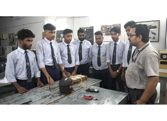 ডিপ্লোমা অফ রেফ্রিজারেশন অ্যান্ড এয়ার কন্ডিশনিং কী?