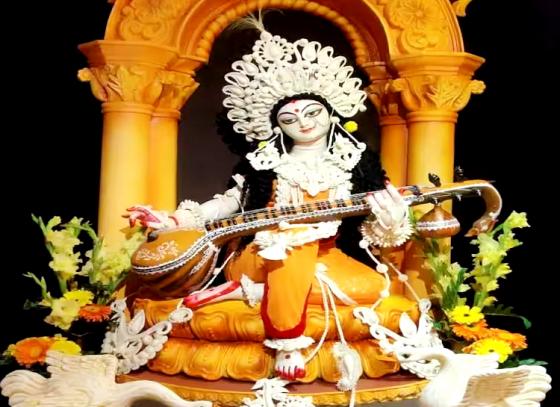 শ্রীপঞ্চমীতে মিশে আছেন দেবী সরস্বতী ও লক্ষ্মী