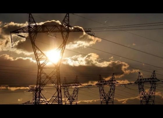 West Bengal Heat: গরমের শুরুতেই রাজ্যে বিদ্যুতের চাহিদা পেরিয়ে গেল ১০ হাজার মেগাওয়াট