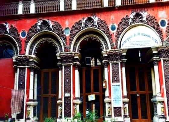 কীভাবে গড়ে উঠল আজকের ঝামা পুকুর রাজবাড়ি?