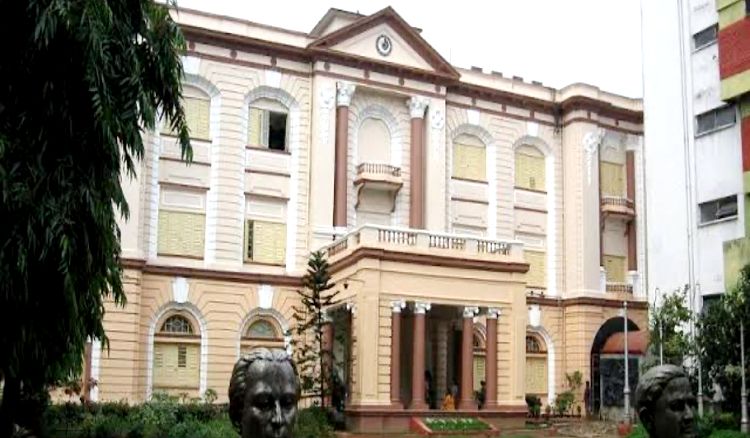The Unknown Heritage sites of Kolkata- Satyendranath Thakurer Baari