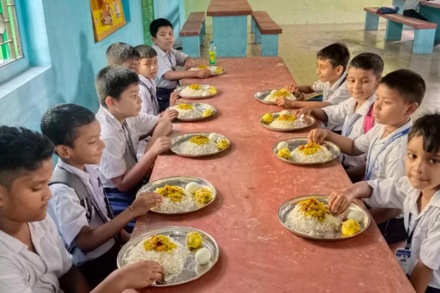 Mid Day Meals For Students