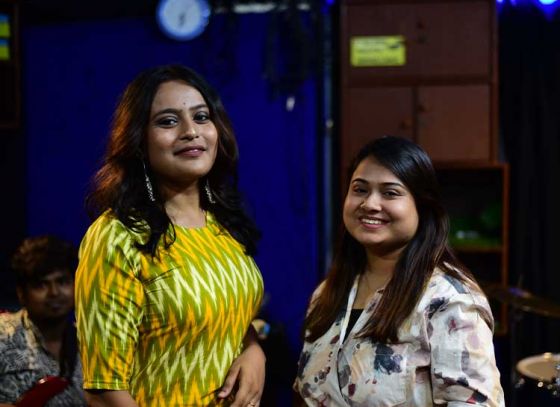 Singer Ashmita Kar shares her story on Jiyo Bangla!