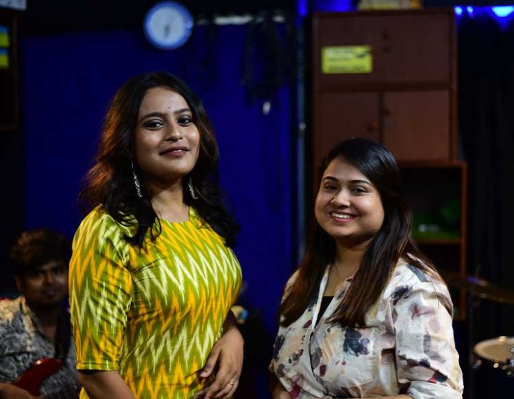 Singer Ashmita Kar shares her story on Jiyo Bangla!